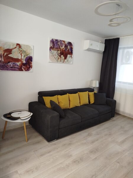 Apartament 2 camere de inchiriat in complex privat Hils Pallady